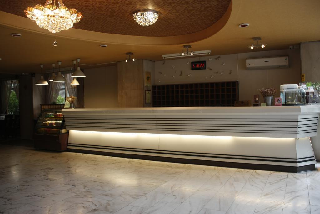 Gene Long Haiy Att Hotel Τσιάγι Εξωτερικό φωτογραφία